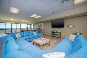 TV - Phoenix VII Condo on the 2nd Floor!!! One Bedroom (Orange Beach)