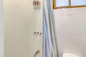 Free toiletries, towels
