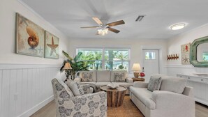 Unclassified image, 3 of 44, button - Coral Beach by Duncan Real Estate (Holmes Beach)