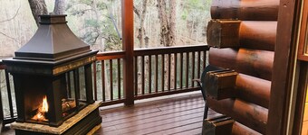 Lake Hideaway - Lake and Mountain Views, Private Dock, Fishing, Canoeing