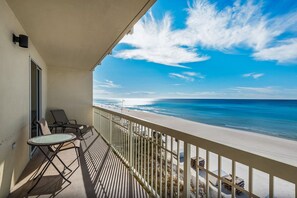 Property grounds - 🏖️BeachFront-Heated Pools-Beach Service-Celadon 309🏖️ (Panama City Beach)