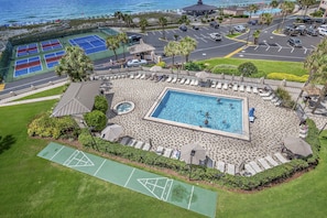A heated pool - 🌴 Islander #605 – Relax, Recharge & Soak in the Views! 🌊✨ (Destin)