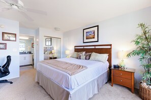 1 sovrum, skrivbord, strykjärn/strykbräda och wi-fi