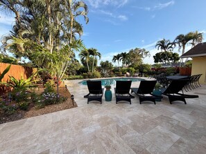 Piscine extérieure, piscine chauffée