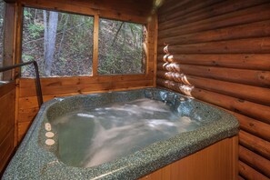 Tina de hidromasaje interior