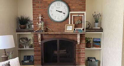 Kenai - Kaksi korttelia Kenai-joen rannalle / suulle