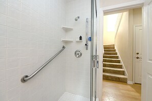 Hair dryer, towels - 329D: Beautifully Decorated Two-Story Home, Spacious Deck, Fireplace, WIFI, BBQ (Avalon)