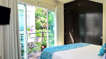 1 bedroom, in-room safe, desk, iron/ironing board