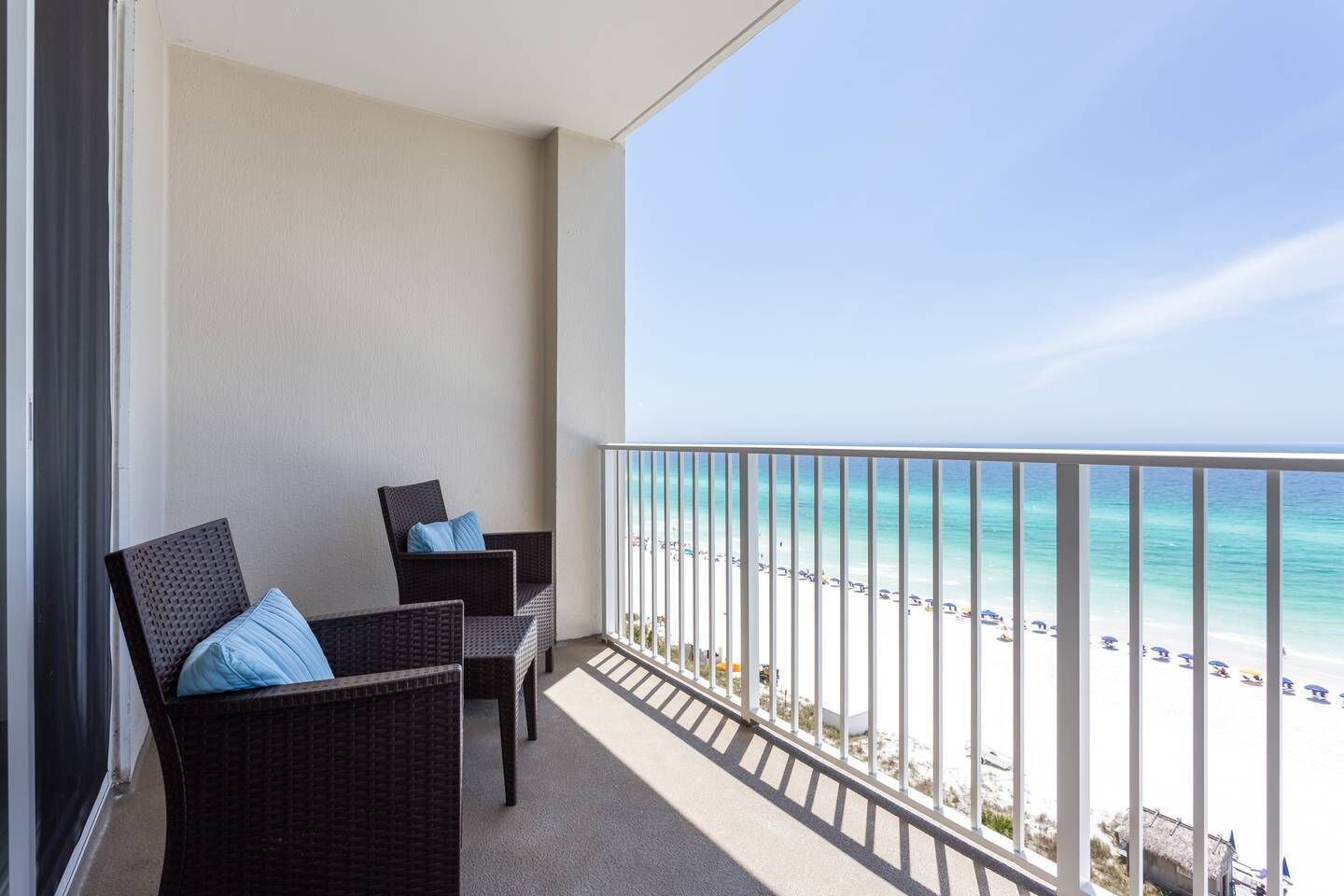 Oceanfront Condo with Majestic Views!