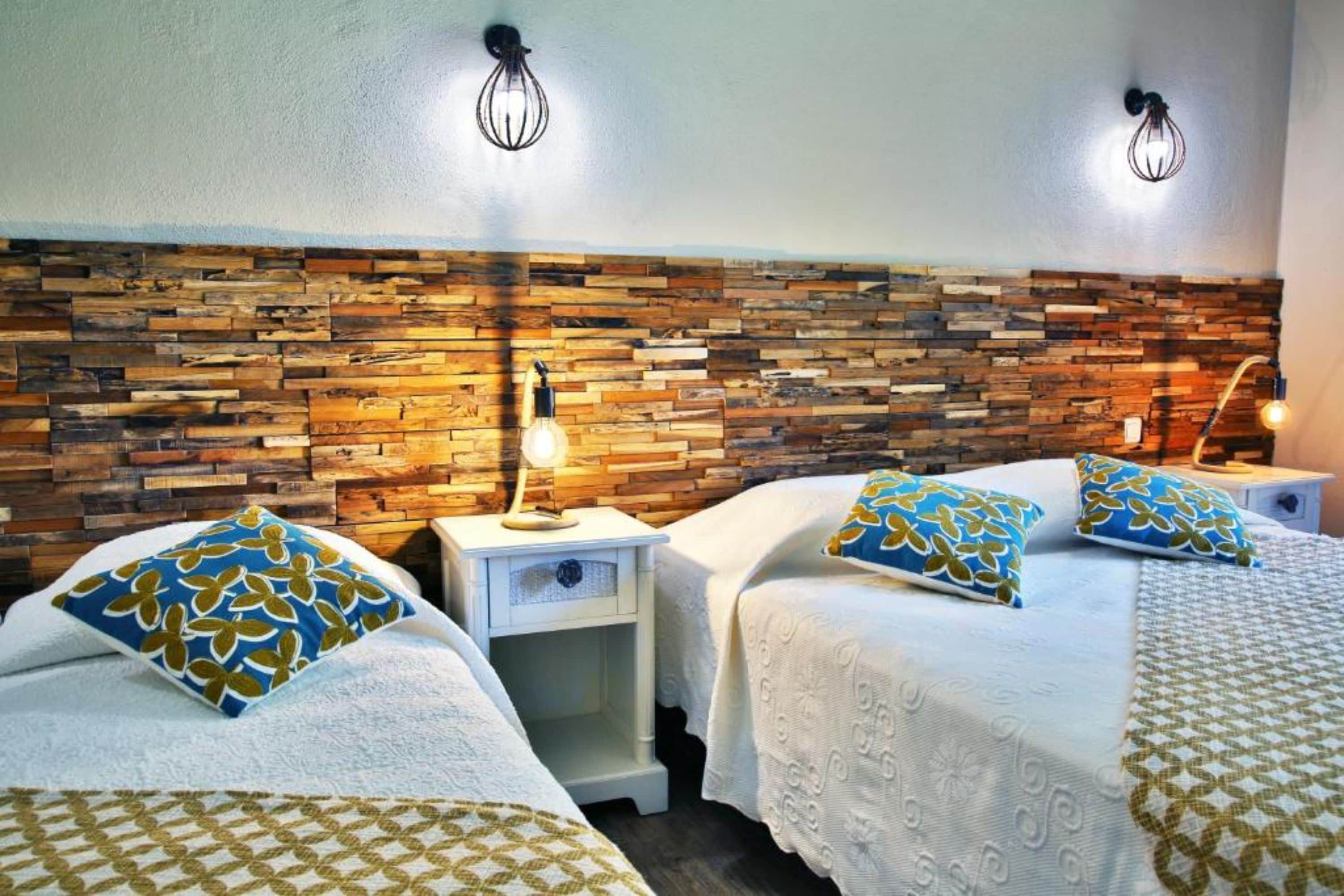 quadruple room | 1 bedroom, minibar, individually decorated, individually furnished