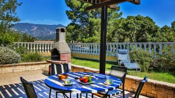 Appartement, 2 chambres | Balcon