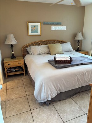 1 camera, ferro/asse da stiro, Wi-Fi, lenzuola