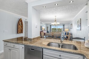 Interior - The Islander 316 Heated Pool- Hot Tub- Pickle Ball (Destin)