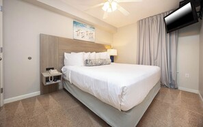 1 bedroom, iron/ironing board, free WiFi, bed sheets - 1 Bedroom with XTRA HALF BATH! Full Kitchen! BEACH FRONT Condo! (Gulf Shores)