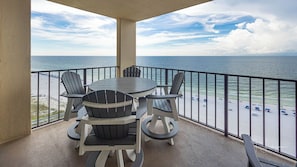 Outdoor dining - Phoenix 3 - 1 Bedroom - GULF FRONT CONDO! (Orange Beach)