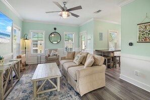 تلفزيون، مشغل دي في دي، ستيريو