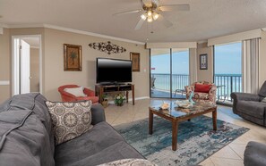 TV - Three Bedroom at Phoenix 5 with Reserved Parking (Orange Beach)