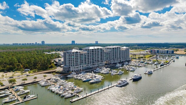 Unclassified image, 1 of 34, button - Waterfront 1BR + Bunk Alcove at The Wharf • Sleeps • Amazing Views • Oasis Pool (Orange Beach)