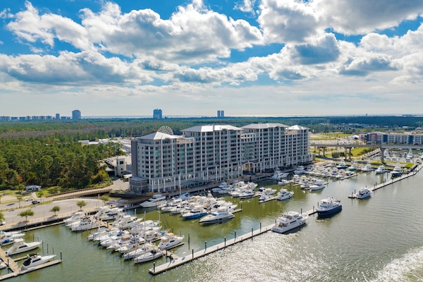 Marina