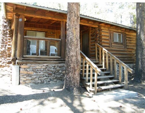 With2Beez Rustic Forest Cabin