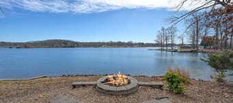 The perfect Lake Anna waterfront home! 