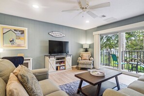 Smart TV, DVD player