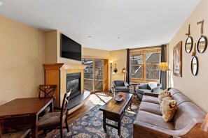 Flat-screen TV, fireplace, DVD player - River Run Condo w/ Great Location for Easy Access to Dining, Shops & Gondola! (Keystone)