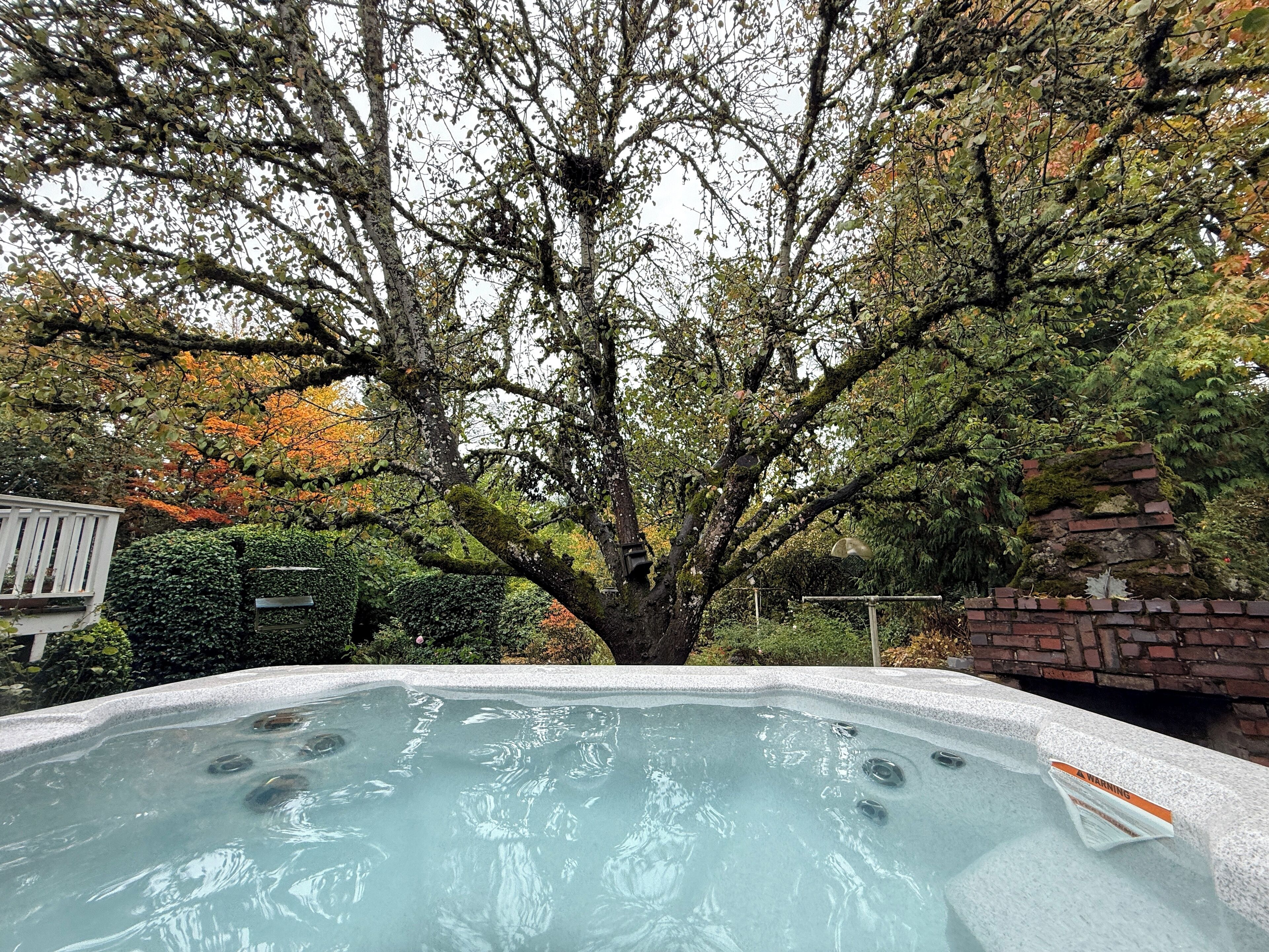 Bañera de hidromasaje exterior