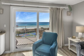TV, DVD player - 🌊 Islander #601 -Gulf Views of the Most Beautiful Beaches in the World! 🏖️ (Destin)