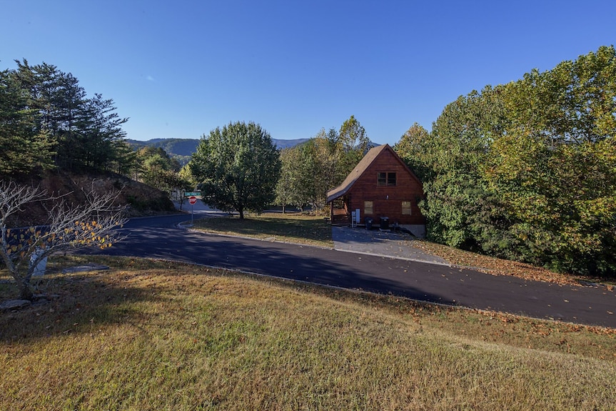 皮格佛格our tennessee mountain home - great location!