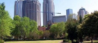 The Guest House * 2BR * Historic Uptown Charlotte