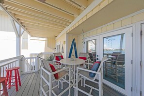 Outdoor dining - Free Beach Service, Breathtaking Views of Harbor! Sandpiper Cove 1229! (Destin)