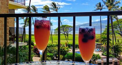 🌴Beachfront Ocean View Condo! Fabulous Pool! Manicured Lawn Close to Everything