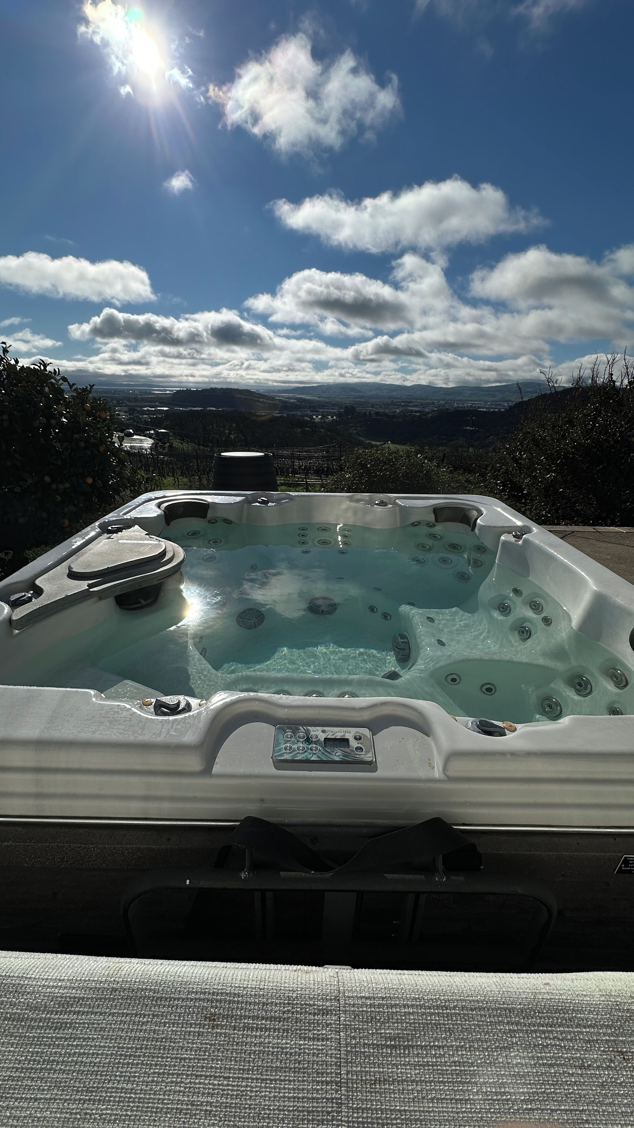 Bain à remous extérieur