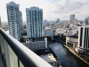 施設の敷地