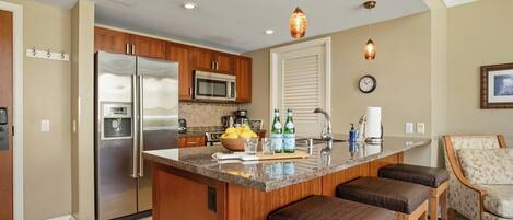 Microwave, oven, dishwasher, coffee/tea maker