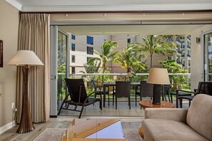 Interior - KBM Resorts | FREE CAR | Honua Kai Hokulani | Ocean view | 1-Bedroom Condo, Beautiful Sunsets! HKH-216 (Lahaina)