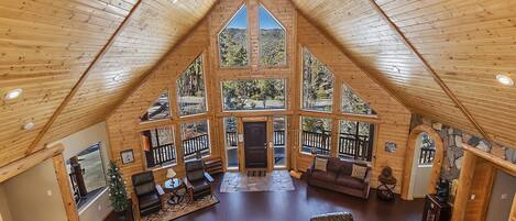 TV, fireplace, ping pong, stereo