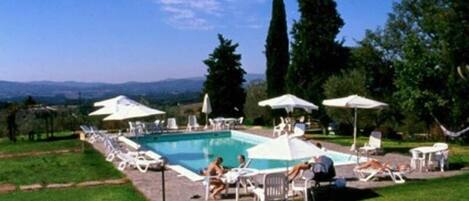 Outdoor pool, open 8:00 AM to 7:30 PM, pool umbrellas, sun loungers