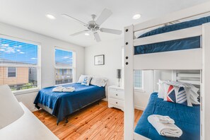 3 habitaciones, tabla de planchar con plancha y wifi gratis 