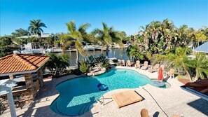 Unclassified image, 5 of 50, button