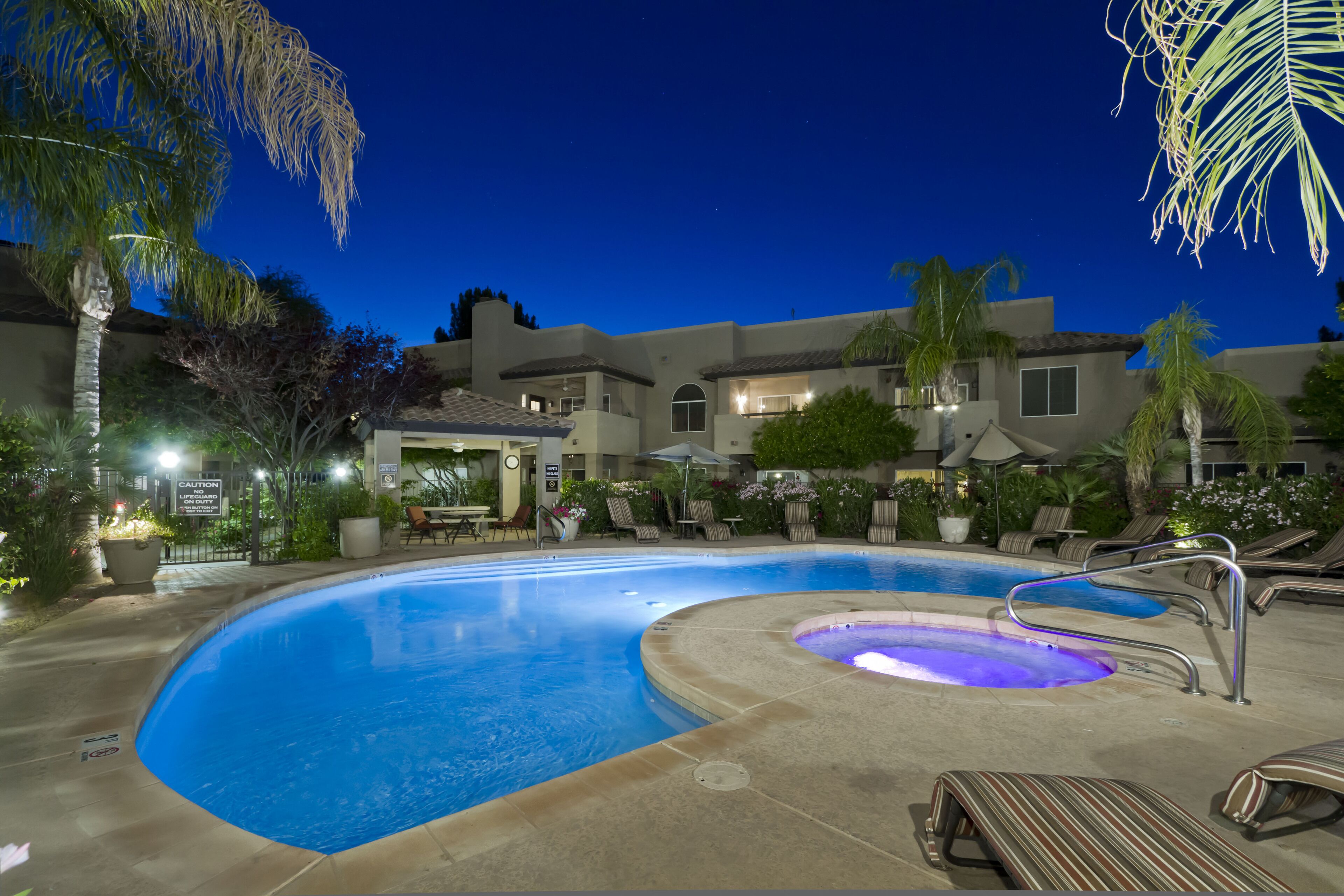 SPRING SPECIAL! Sundance Retreat 3 BR Condo/ COM Pool/ North Scottsdale