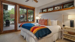 4 habitaciones, escritorio, tabla de planchar con plancha y wifi gratis