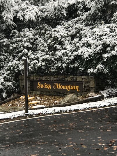 7 SPRINGS RESORT! Stay 3 nts get 1 nt free! You’ll love it here! 3bd-3ba loft.