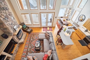 TV, fireplace - Experience mountain living at Timber Heights Lodge with a private hot tub! (Breckenridge)