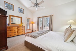 3 Schlafzimmer, Bügeleisen/Bügelbrett, kostenloses WLAN, Bettwäsche