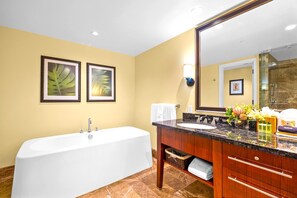 Een douche, gratis toiletartikelen, een haardroger, handdoeken