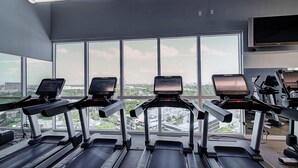 Unclassified image, 3 of 26, button - Adorable 12th Floor Standard Unit-Parking Included (Miami)