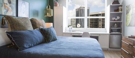 1 slaapkamer, een strijkplank/strijkijzer, gratis internet, beddengoed