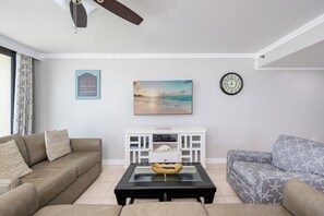 Flat-screen TV - **Top Choice by Guests** Phoenix III 3BR (Orange Beach)